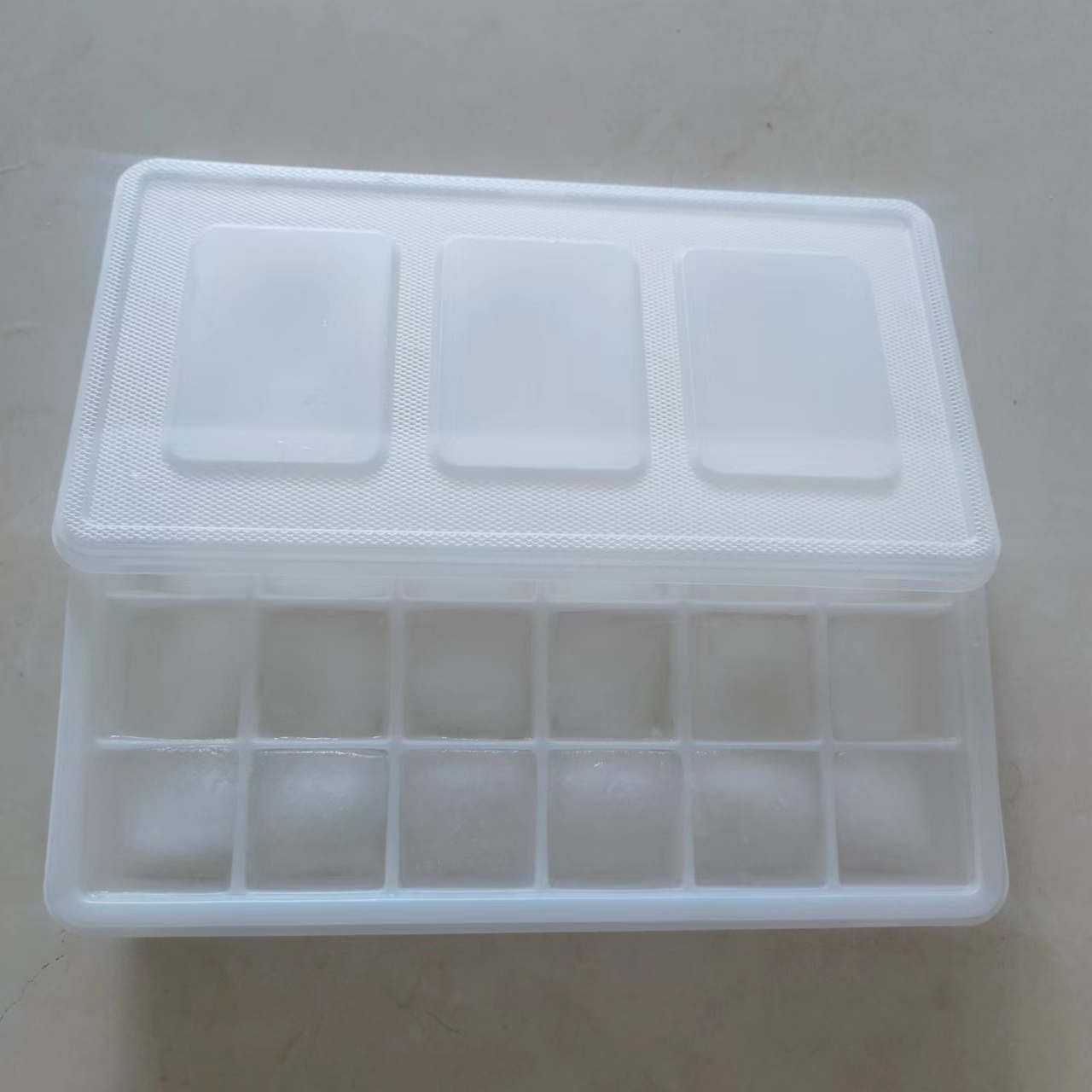 专门定做各种特殊规格的吸塑，奶砖吸塑托|冷冻吸塑盒|奶砖吸塑|制冷吸塑|冷冻吸塑|冷冻吸塑托
